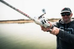 Abu Garcia Veritas Baitcasting Combo -Fishing Sports Shop ABU BAITCAST COMBO VERITAS LIFESTYLE 2021 005