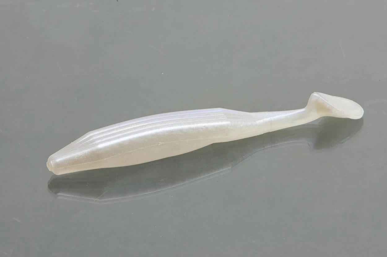 Zoom Swimmin' Super Fluke 5 Inch Soft Paddle Tail Swimbait 5 Pack 4 Zoom Swimmin' Super Fluke 5 Inch Soft Paddle Tail Swimbait 5 Pack - Image 2